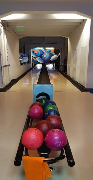 Vita Bowling Center